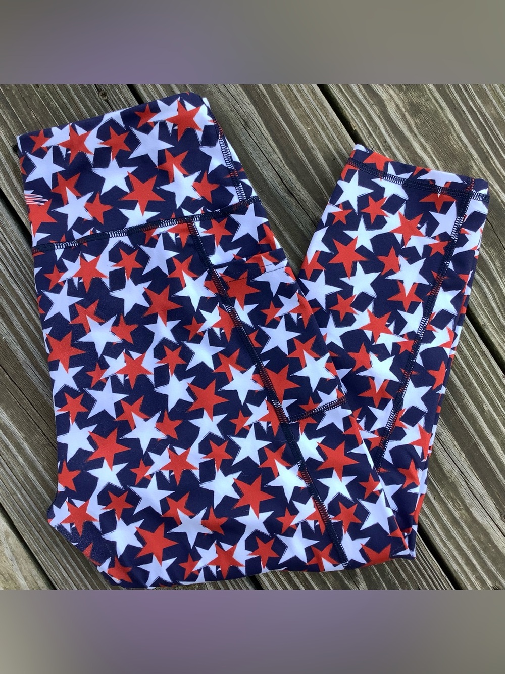 Bend Active Patriotic Stars Capri Leggings - Size Small